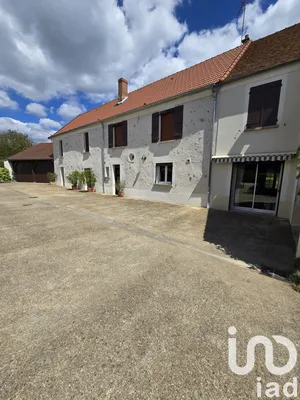 House at Condé-en-Brie (02330)