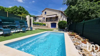 Maison à Saint-Nazaire (30200)