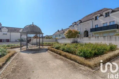 Apartment at Magny-le-Hongre (77700)