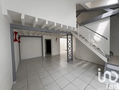 Apartment at Troyes (10000)