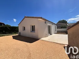 House at Saint-Privat (07200)