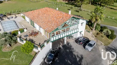 Maison traditionnelle à Ustaritz (64480)