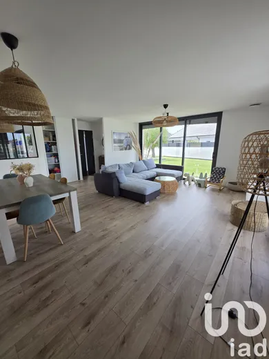 House in Estos (64400)