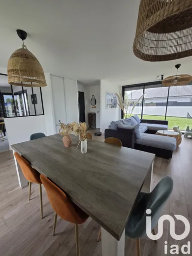 House at Estos (64400)