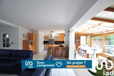 Maison traditionnelle à Serris (77700)