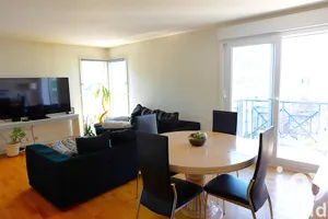 Apartment at Créteil (94000)