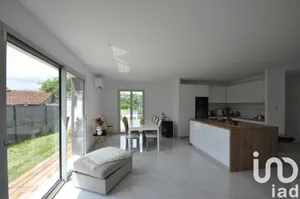 Maison à Val de Virvée (33240)