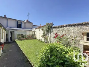 Townhouse in Marans (17230)