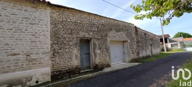 Immeuble à néré (17510)