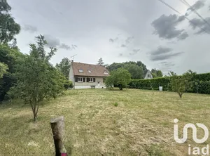 Maison à Saint-Sauveur-sur-École (77930)