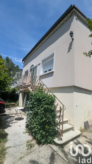Maison traditionnelle à Saint-Étienne-de-Fontbellon (07200)