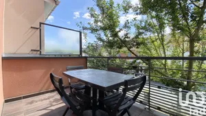Duplex at Trappes (78190)