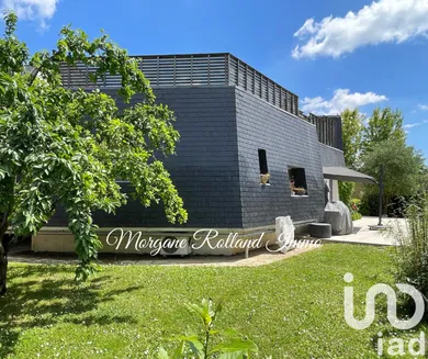 Traditional house at Saint-Herblain (44800)