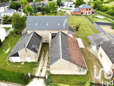 Building in Ingré (45140)