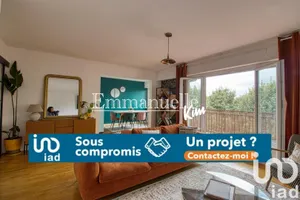 Apartment at Montmorency (95160)