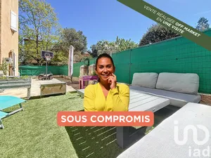 Apartment in Le Beausset (83330)