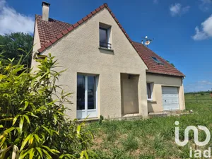 House at Saint-Martin-du-Boschet (77320)