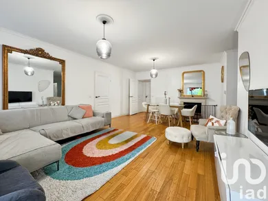 Apartment in Noisy-le-Grand (93160)