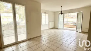 Appartement à Panissières (42360)
