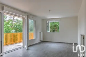 Apartment at Petit-Couronne (76650)