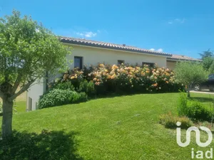 House at Samatan (32130)