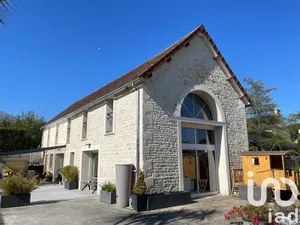Maison à Moulins-en-Bessin (14740)