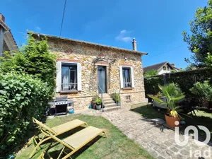 Maison à Vaux-le-Pénil (77000)