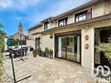 Immeuble à Ballancourt-sur-Essonne (91610)