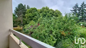 Apartment at Évry (91000)