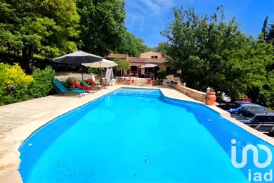 Maison à Saint-Cézaire-sur-Siagne (06530)