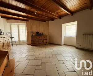 Maison de village à Saint-Victor (07410)