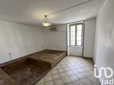 Building at Bourg-Saint-Andéol (07700) — 5/10