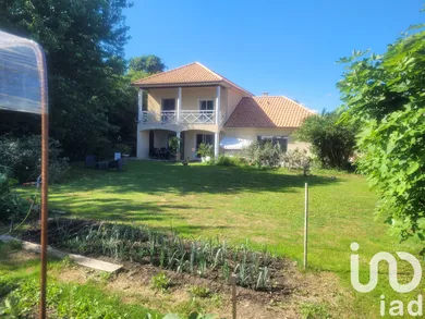 House at Idron (64320)