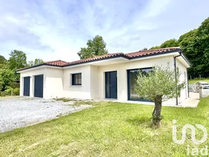 House at Aureil (87220)