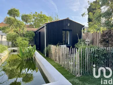 House at La Rochelle (17000)