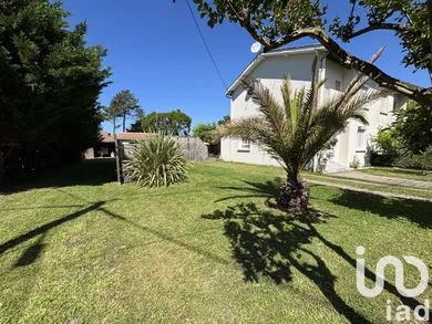 House at Arès (33740)