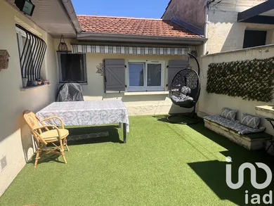 Townhouse at Bordeaux (33100)