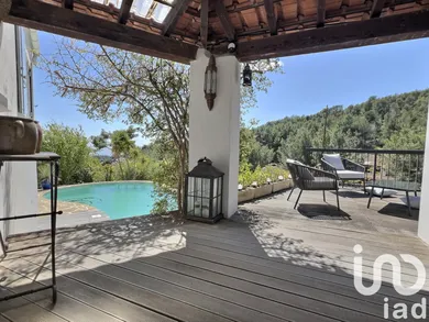 Traditional house in Bandol (83150)