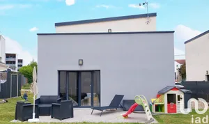 House at Oissel (76350)