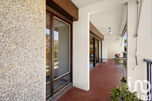 Appartement à Aix-en-Provence (13100)