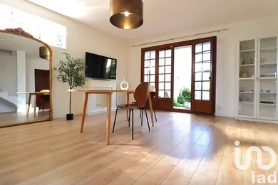 House at Montfermeil (93370)