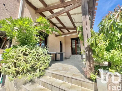 Traditional house at Leucate (11370)