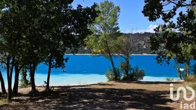 Appartement à Les Salles-sur-Verdon (83630)