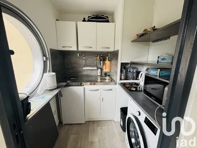 Apartment in La Rochelle (17000)