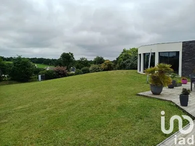 Maison à Carhaix-Plouguer (29270)