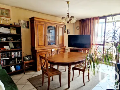 Apartment in Échirolles (38130)