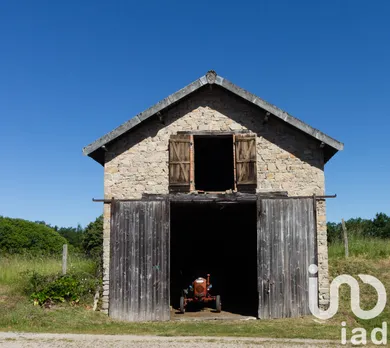 Barn at Sauviat-sur-Vige (87400)