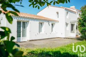 Maison traditionnelle à Noirmoutier-en-l'Île (85330)