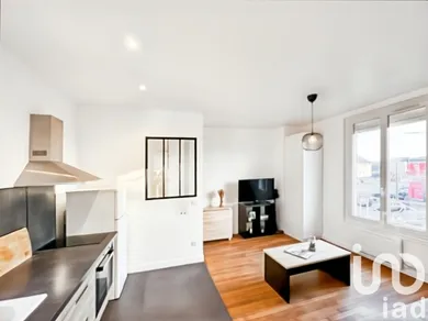 Appartement à Sainte-Geneviève-des-Bois (91700)