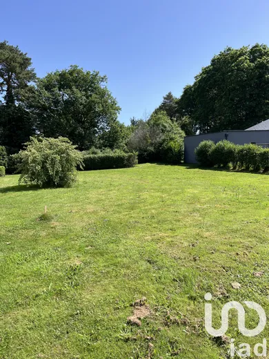 Building plot in Sautron (44880)